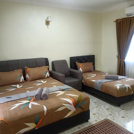 Heal Inn Roomstay- Islamic Guest Kangar Exterior photo