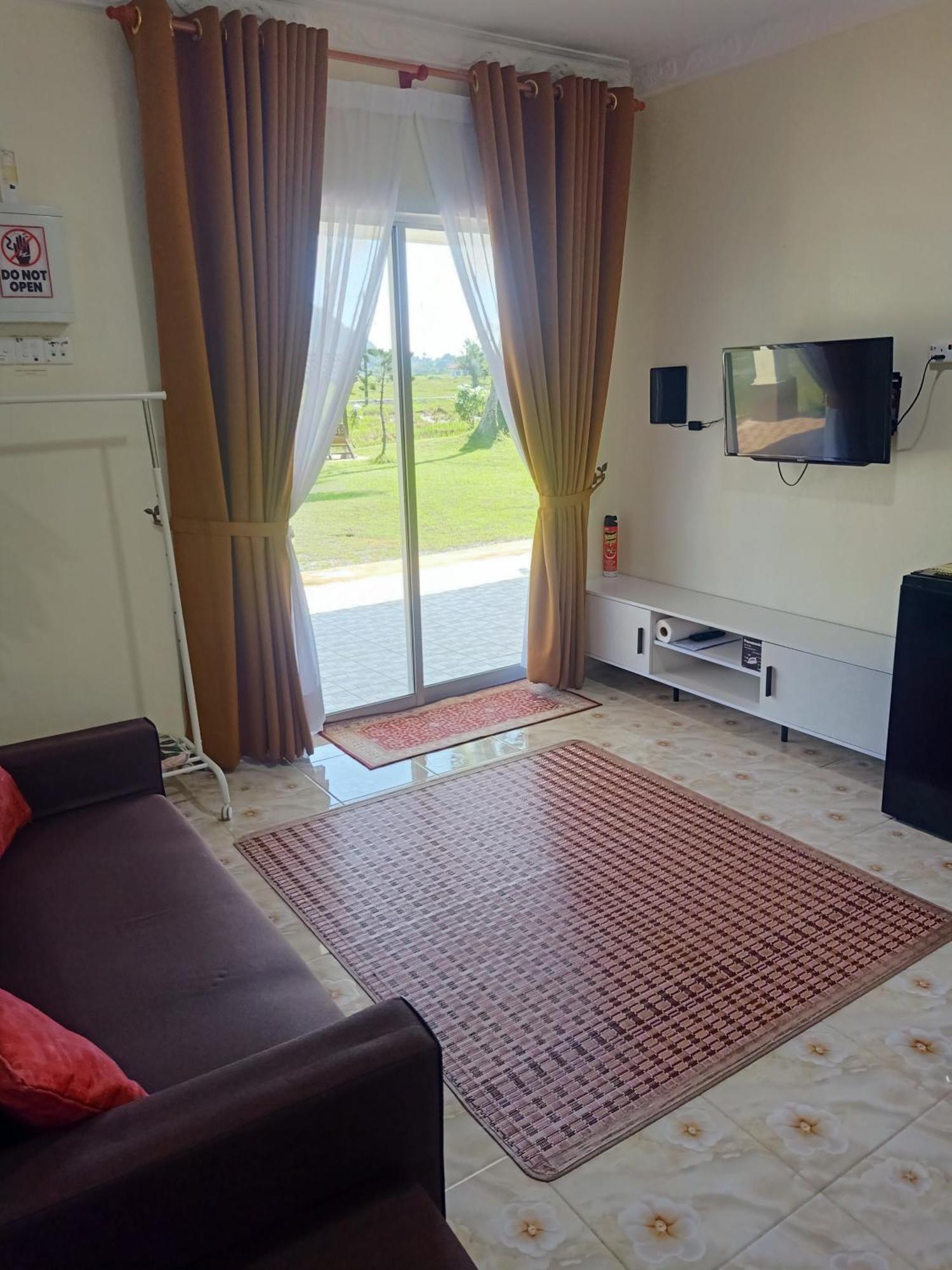 Heal Inn Roomstay- Islamic Guest Kangar Exterior photo