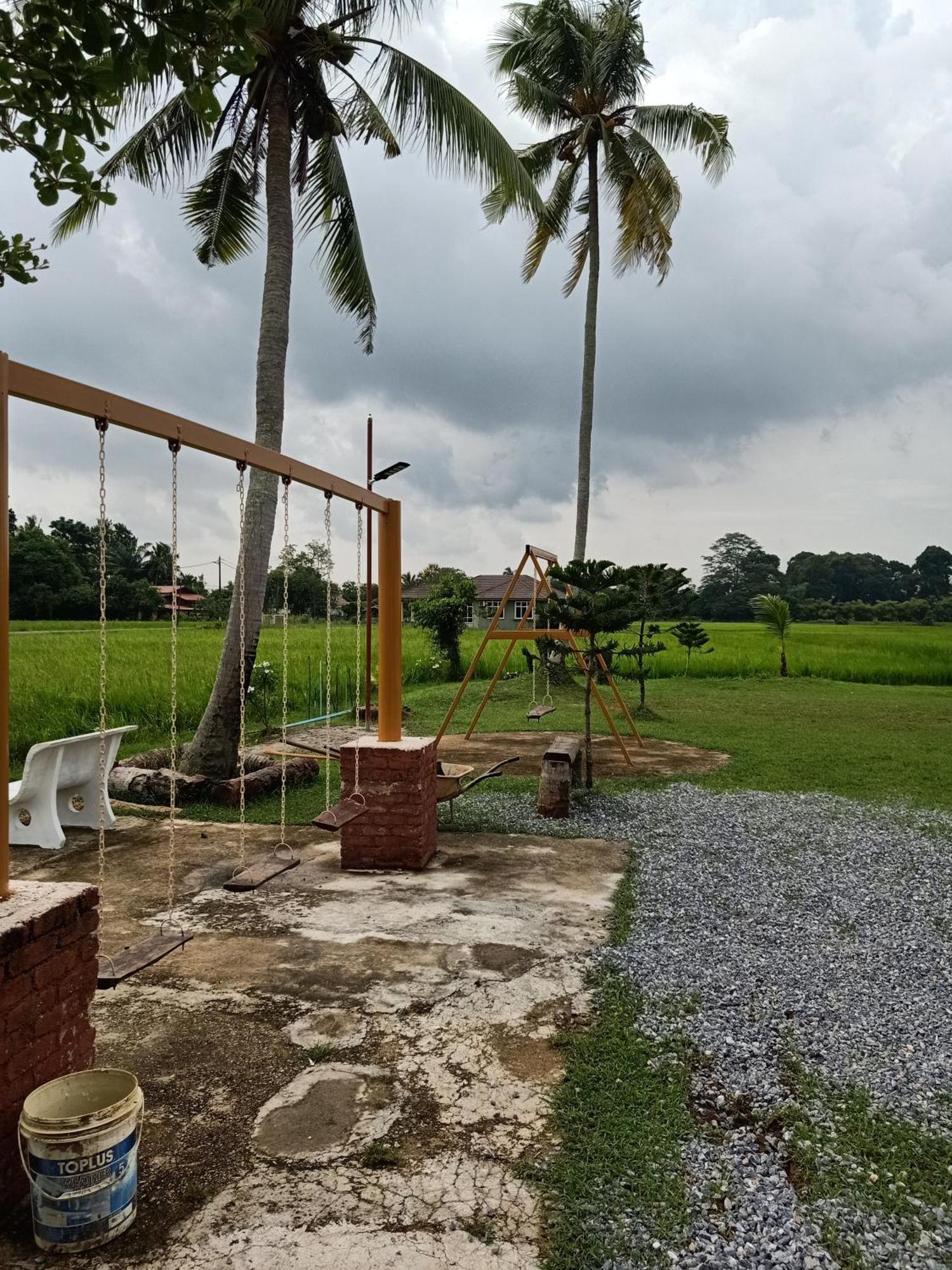 Heal Inn Roomstay- Islamic Guest Kangar Exterior photo